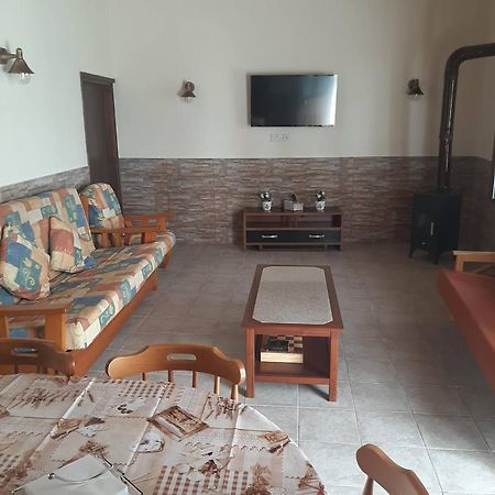 Villa Haven House à Larnaca Extérieur photo