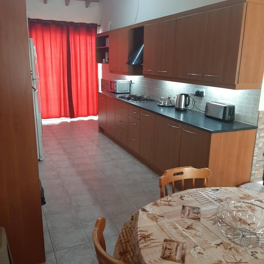 Villa Haven House à Larnaca Extérieur photo